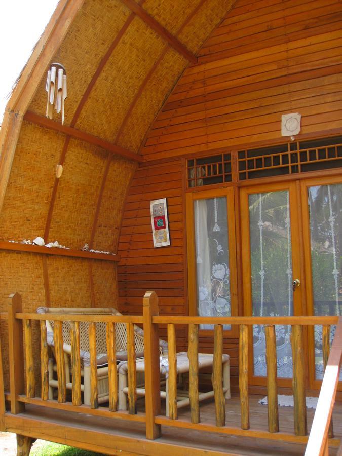 Jepun Bungalows Gili Meno Dış mekan fotoğraf